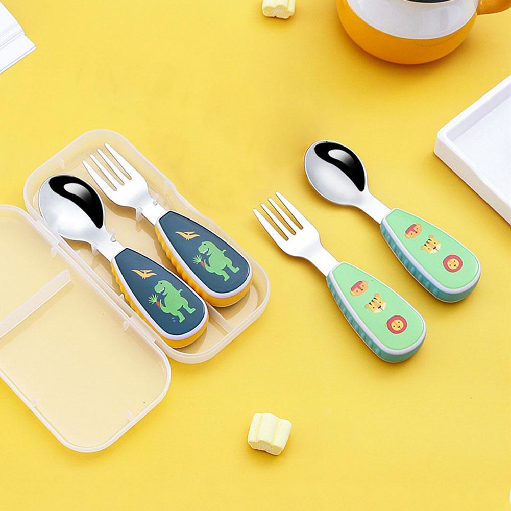 Baby Food Knife Set - 2 ピース/セット子供ショートハンドルスプーンフォーク幼児給餌恐竜トレーニング鋼革新的なスプーン赤ちゃん漫画 Cu F0E4