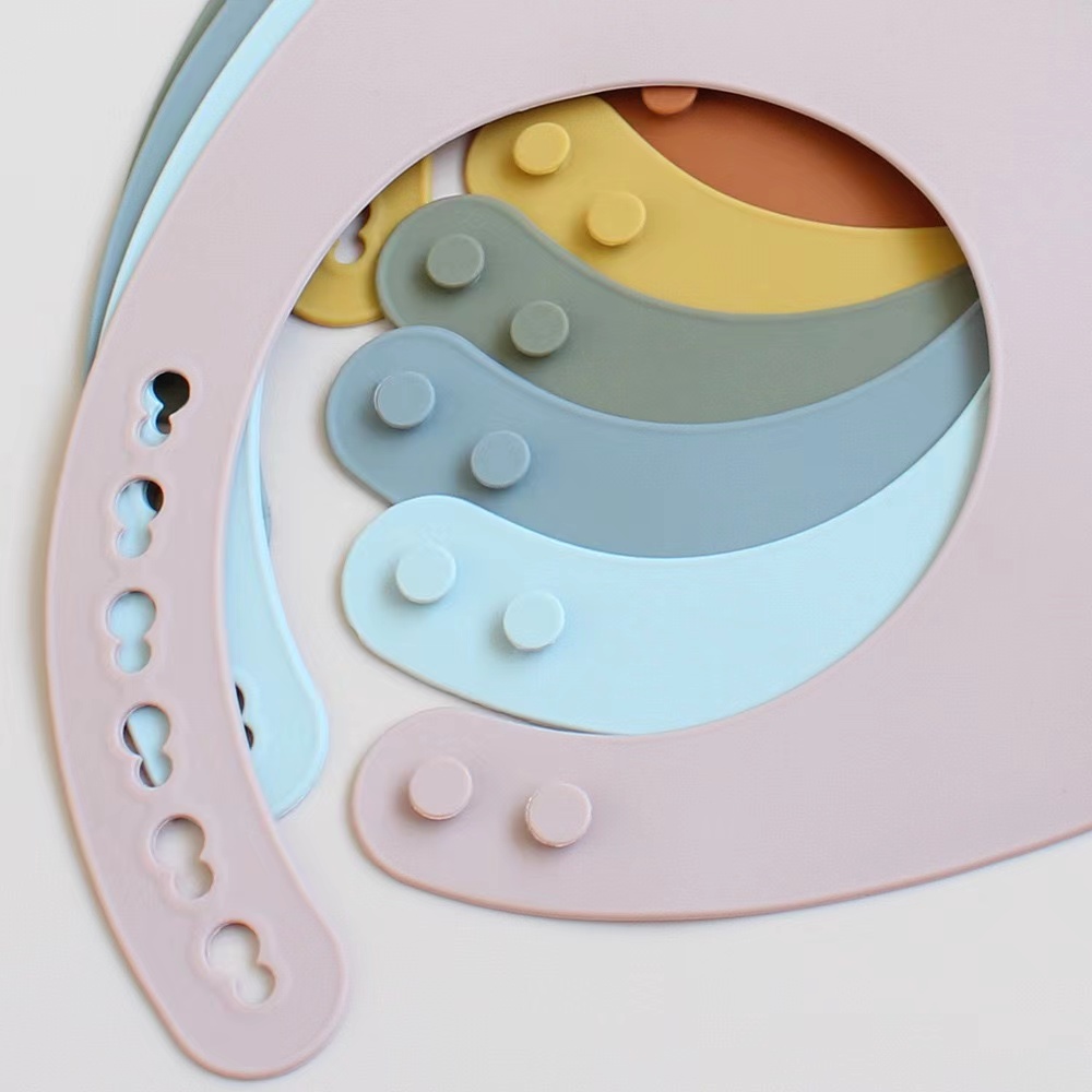 ベビーシリコントレイよだれかけ防水ソフト4スピード調整可能よ - Baby Food Eating のレビューと価格