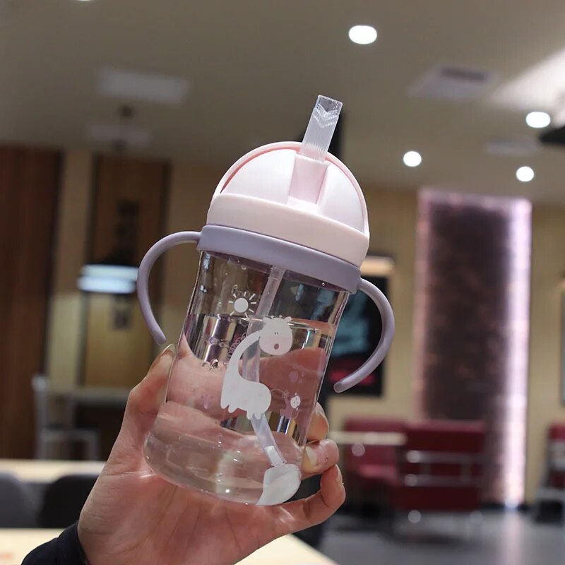 子供用水筒 350ml 水漏れ防止 シッピーカップ 重力ボー - Baby Food Hipp のレビューと価格