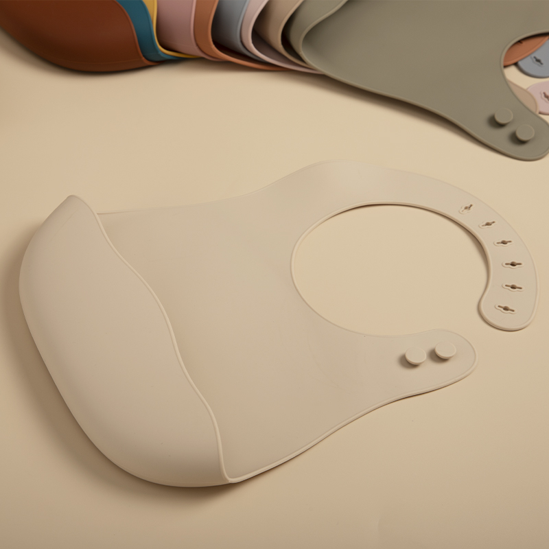 赤ちゃん用の調整可能なシリコンよだれかけ,新生児用の防水よだ - Baby Food Apron のレビューと価格