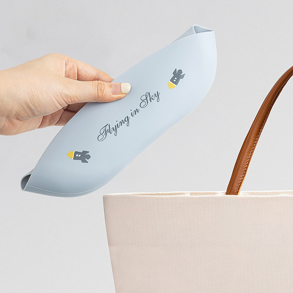ベビー防水ソフトシリコンビブ,調節可能なスカーフ,ロケットプ - Baby Food Apron のレビューと価格