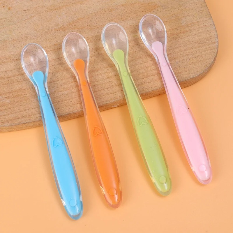 BPA フリーベビーシリコーンスプーン第一段階幼児ソフトスプ - Baby Food Guide のレビューと価格